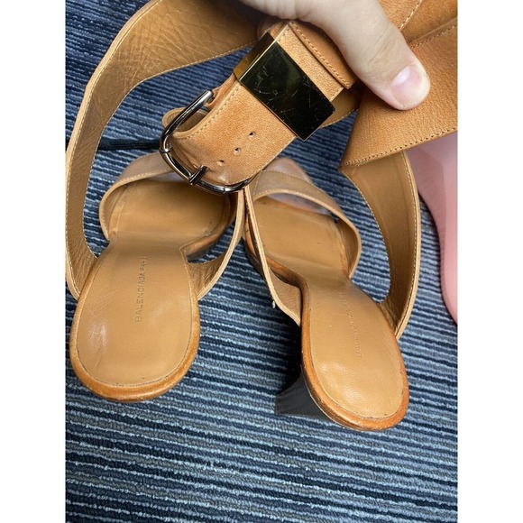 Balenciaga Women’s Sz 8 Brown Leather Ankle Strap/w Big Buckle 5” Heeled Sandal - Picture 9 of 12